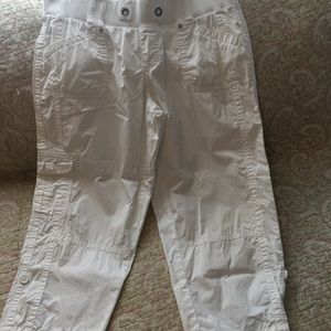 Capris pants